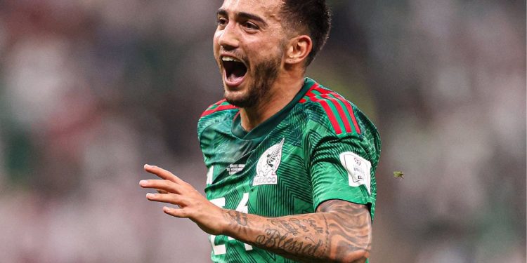 Luis Chávez: salario y costos de transferencia