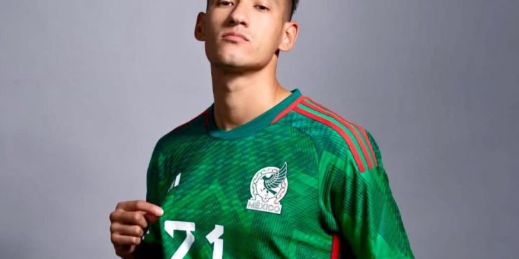 Uriel Antuna: salario y costos de transferencia